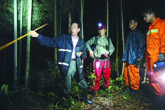 驢友被困,組織救援