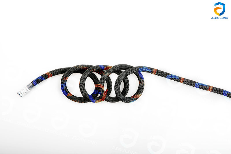 ɽ�|���K�ӵďS��